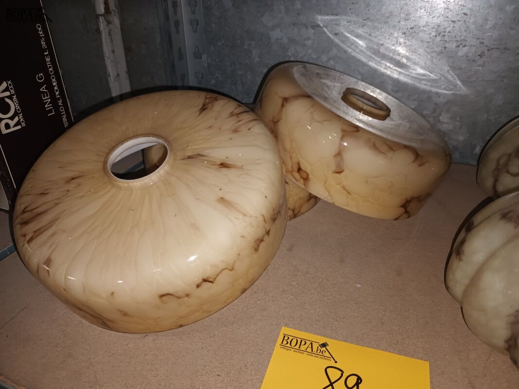 Art deco lampenkappen. 9 stuks – foto 4 – kavel bij BOPA Auctions, Ieper