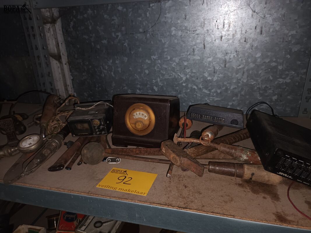 Antiek gereedschap en toestellen – foto 2 – kavel bij BOPA Auctions, Ieper