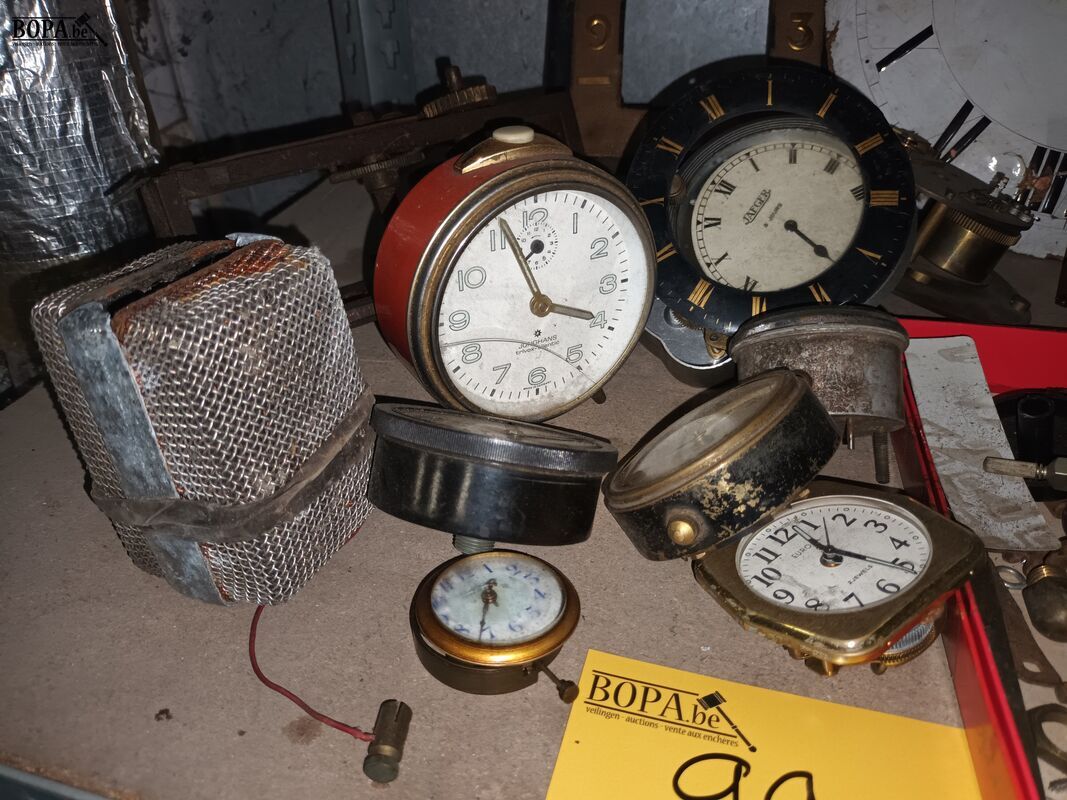 Onderdelen voor klokken en wekkers – foto 6 – kavel bij BOPA Auctions, Ieper