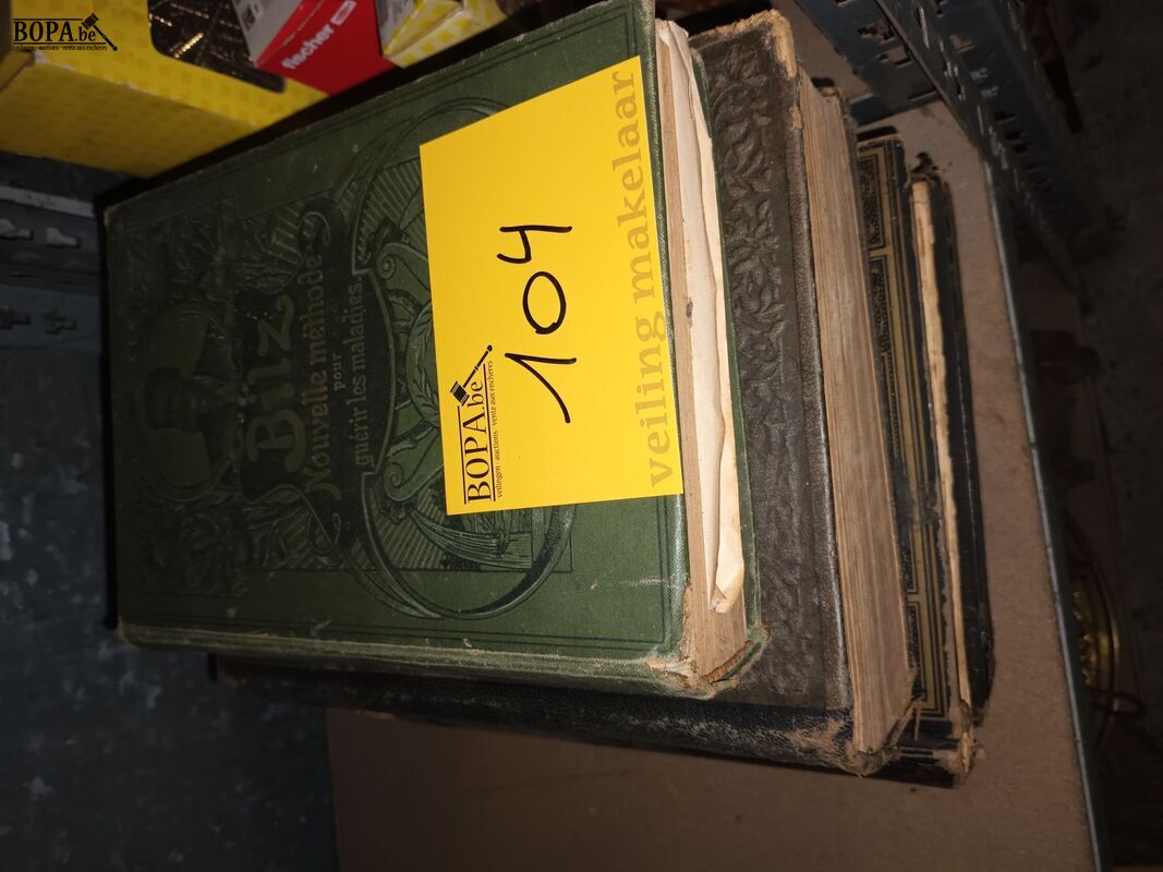 Oude boeken. 4 stuks – foto 2 – kavel bij BOPA Auctions, Ieper