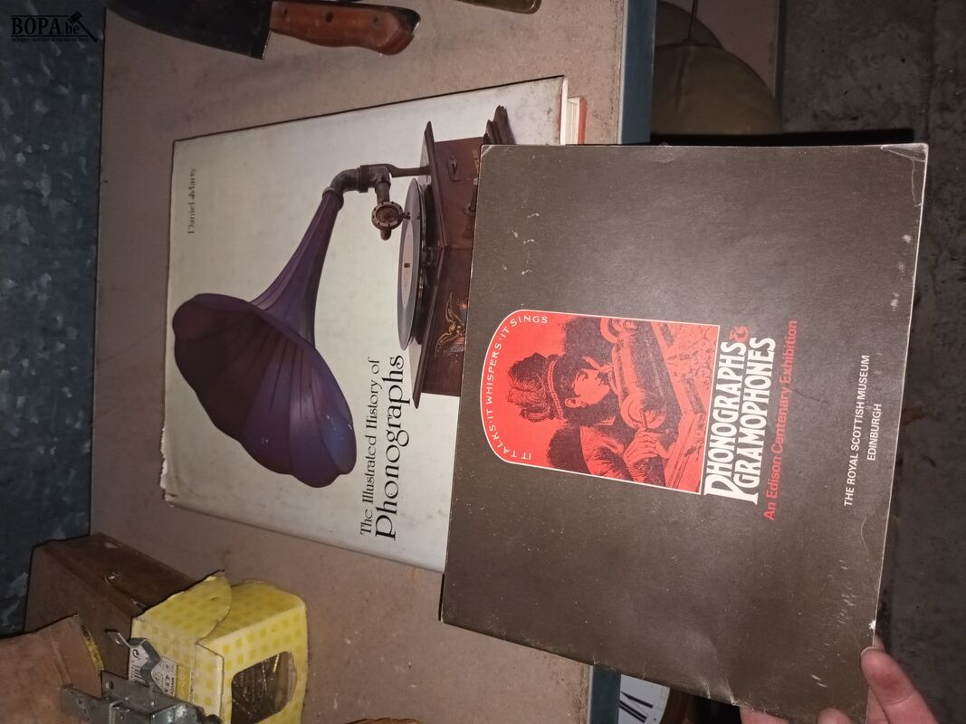 Oude boeken over grammofoon. 4 stuks – foto 5 – kavel bij BOPA Auctions, Ieper