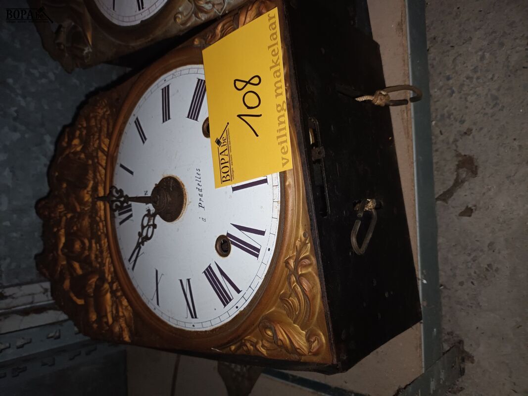 Comtoise klokken. 2 stuks – foto 4 – kavel bij BOPA Auctions, Ieper