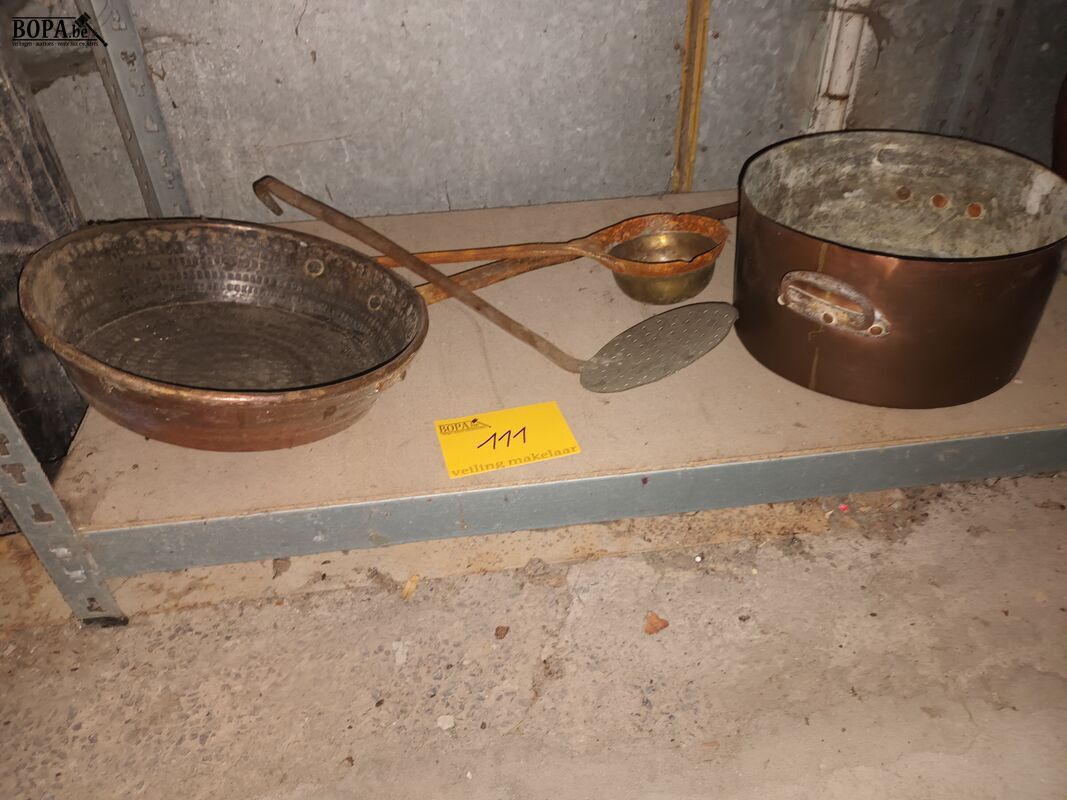 Antiek koperen keukengerei. 4 stuks – foto 2 – kavel bij BOPA Auctions, Ieper