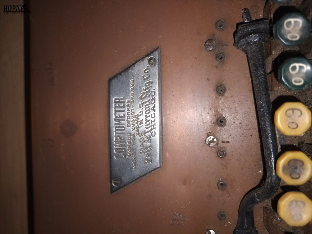Antieke comptometer – foto 3 – kavel bij BOPA Auctions, Ieper
