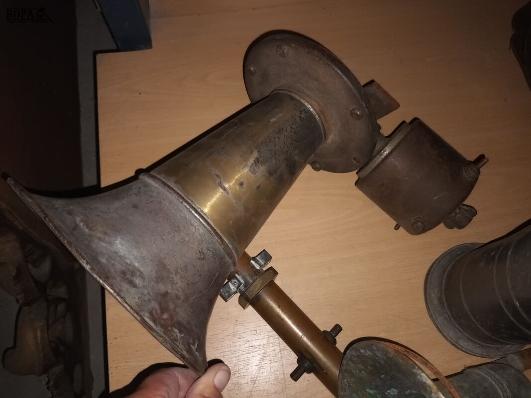 Diversen. 3 stuks – foto 5 – kavel bij BOPA Auctions, Ieper