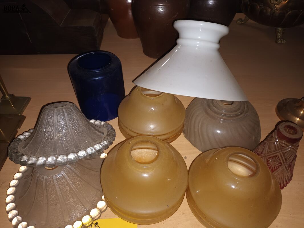 Diverse lampenkappen. 9 stuks – foto 2 – kavel bij BOPA Auctions, Ieper