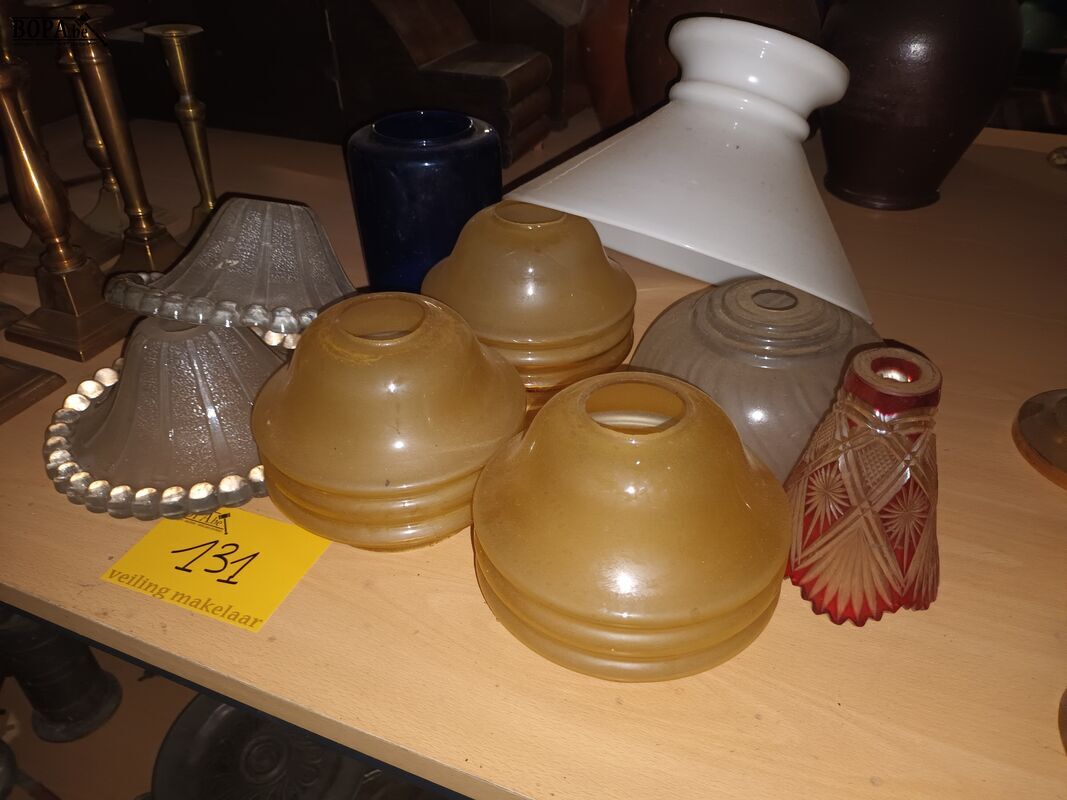 Diverse lampenkappen. 9 stuks – foto 3 – kavel bij BOPA Auctions, Ieper