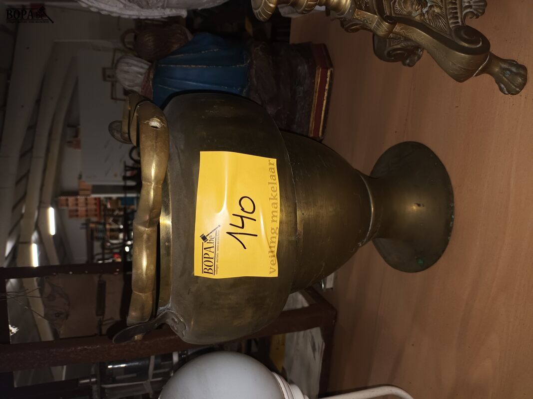 Koperen ketel – foto 2 – kavel bij BOPA Auctions, Ieper