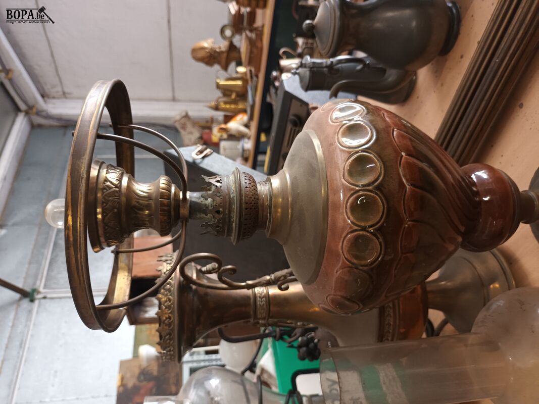 Vazen en lamp. 3 stuks – foto 3 – kavel bij BOPA Auctions, Ieper