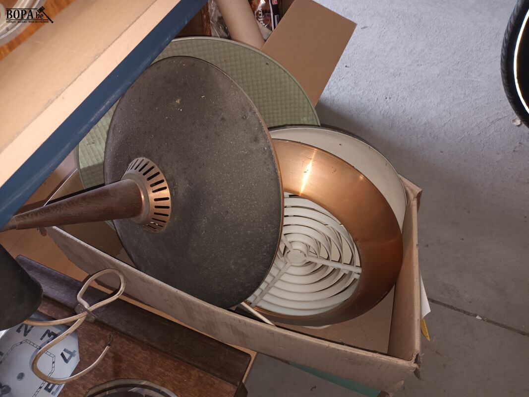 Vintage plafonlampen. 3 stuks – foto 5 – kavel bij BOPA Auctions, Ieper
