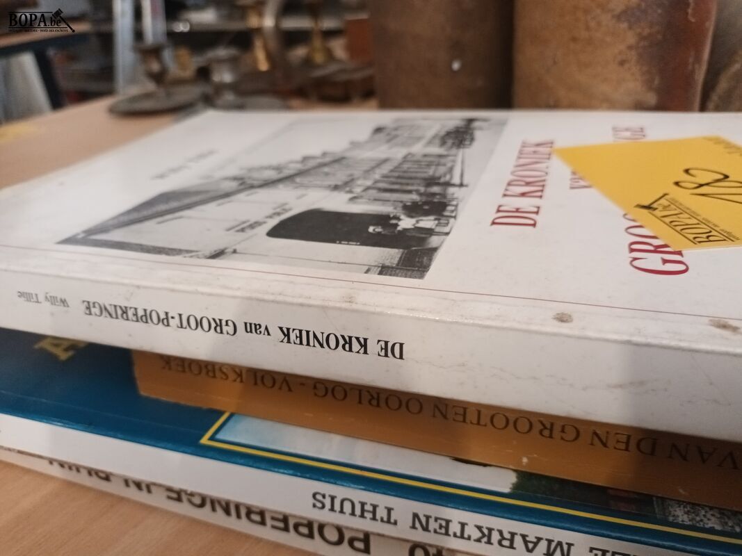 Boeken over Poperinge en oorlog. 4 stuks – foto 4 – kavel bij BOPA Auctions, Ieper