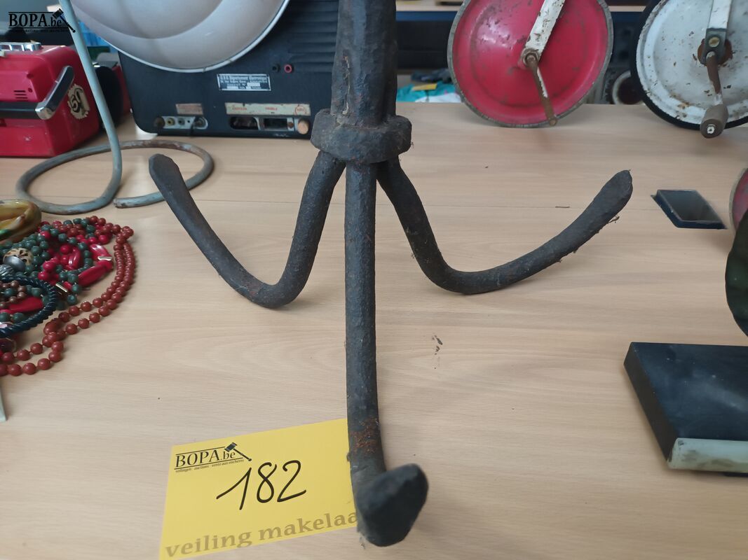 IJzeren anker – foto 3 – kavel bij BOPA Auctions, Ieper