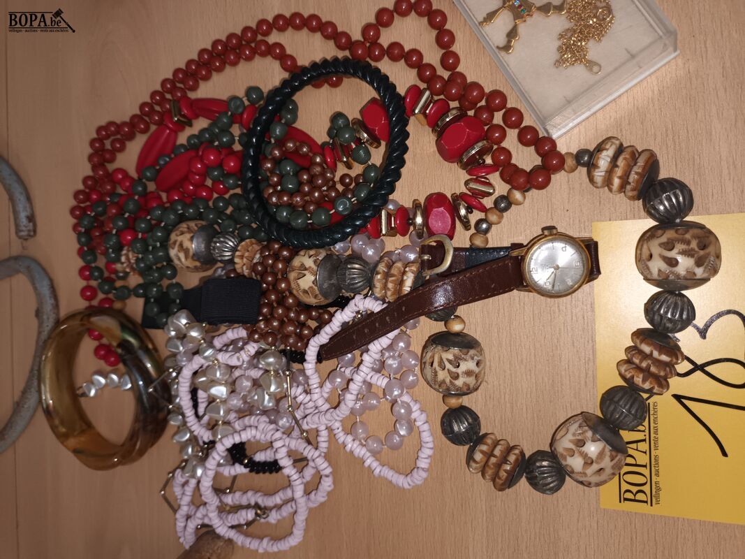 Lot fantasie juwelen – foto 3 – kavel bij BOPA Auctions, Ieper