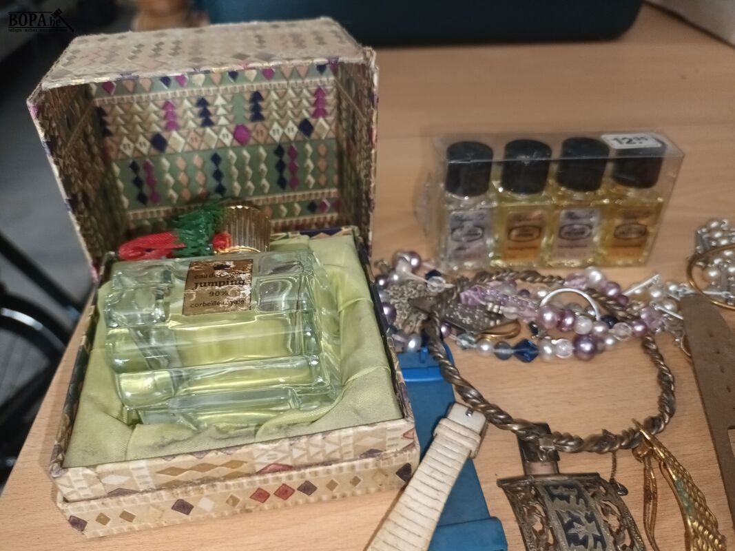 Juwelen, horloges en parfum – foto 3 – kavel bij BOPA Auctions, Ieper
