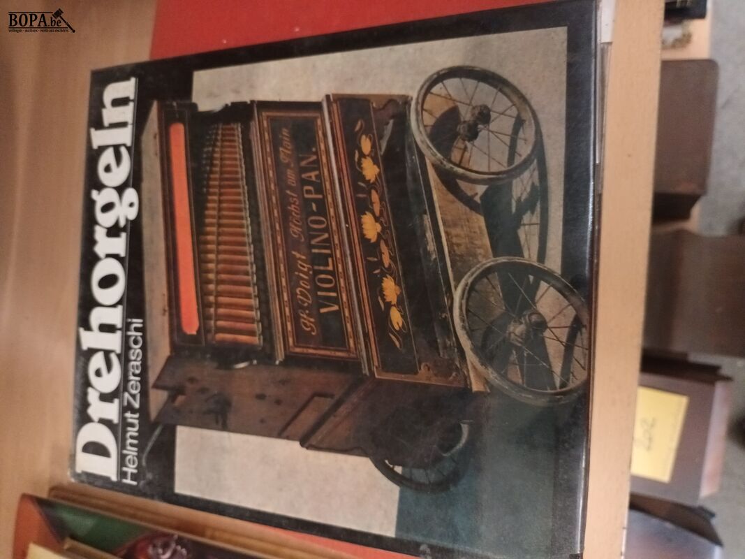 Boeken over muziekinstrumenten. 3 stuks – foto 4 – kavel bij BOPA Auctions, Ieper