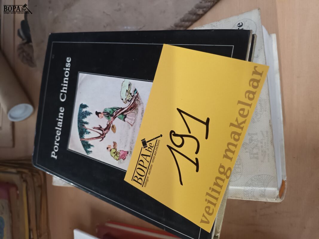 Boeken over porselein. 3 stuks – foto 2 – kavel bij BOPA Auctions, Ieper
