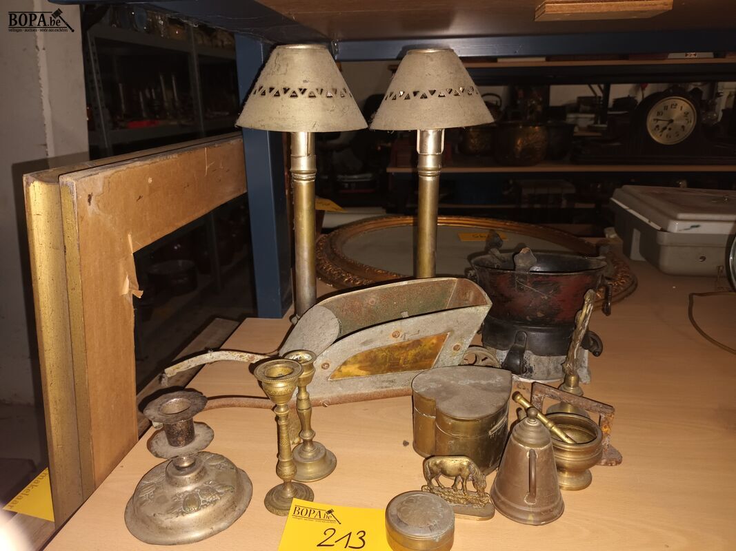 Koperen decoratie. 14 stuks – foto 2 – kavel bij BOPA Auctions, Ieper