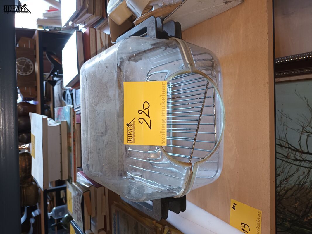 Voedsel vitrine – foto 2 – kavel bij BOPA Auctions, Ieper
