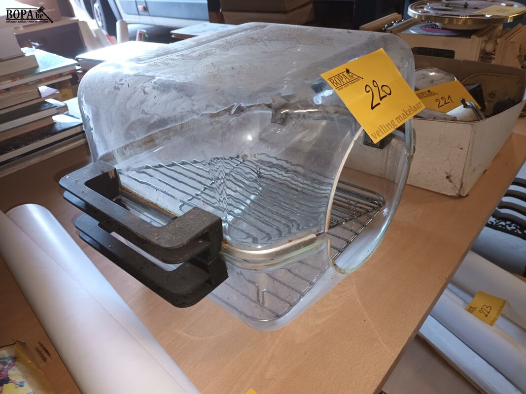 Voedsel vitrine – foto 4 – kavel bij BOPA Auctions, Ieper