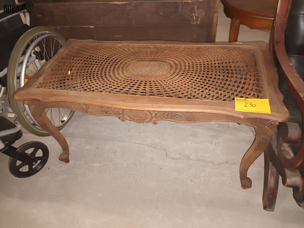 Salontafel Louis XV – foto 2 – kavel bij BOPA Auctions, Ieper