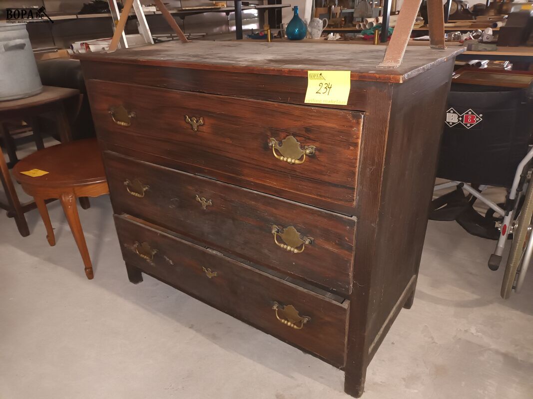 Antieke ladekast – foto 2 – kavel bij BOPA Auctions, Ieper