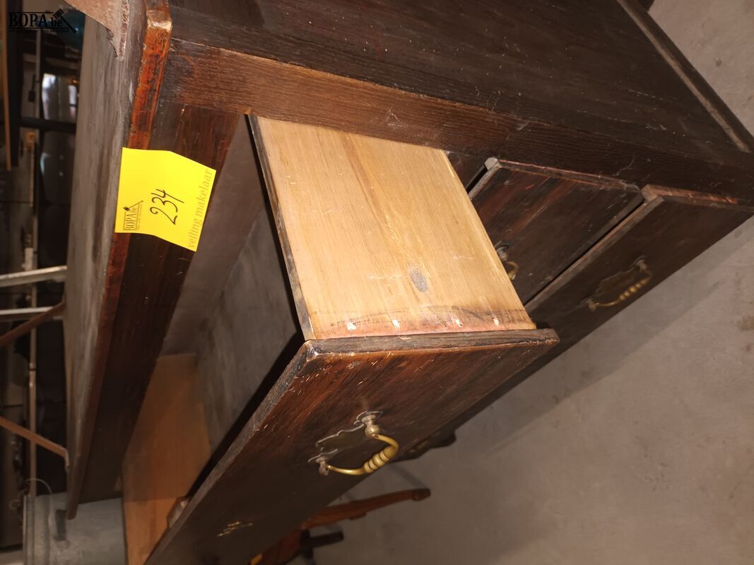 Antieke ladekast – foto 4 – kavel bij BOPA Auctions, Ieper