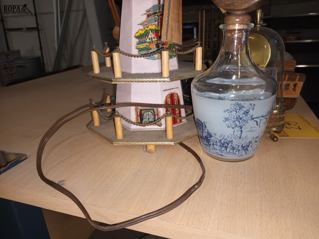 Muziekdozen. 5 stuks – foto 5 – kavel bij BOPA Auctions, Ieper