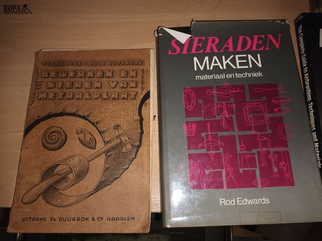 Oude boeken. 9 stuks – foto 3 – kavel bij BOPA Auctions, Ieper