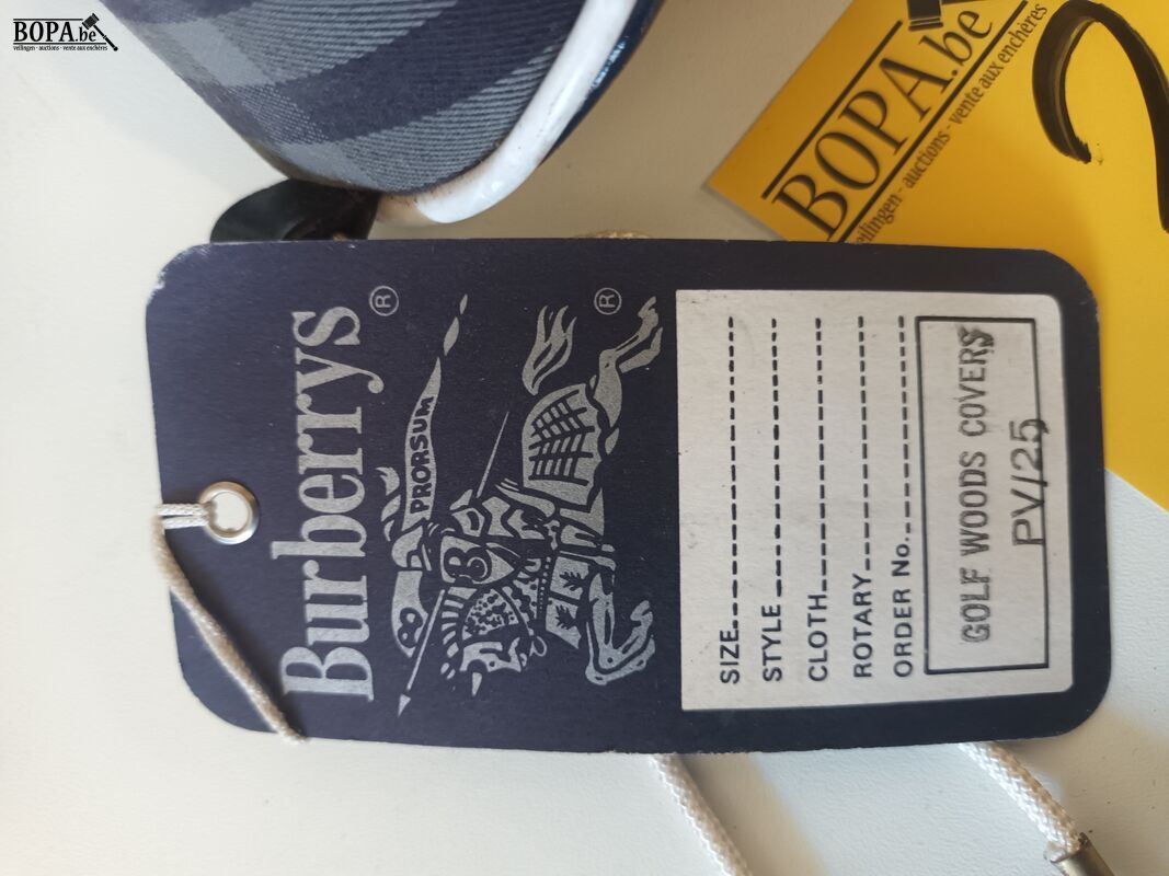 Vintage golf club covers Burberrys. 3 stuks – foto 4 – kavel bij BOPA Auctions, Ieper
