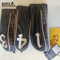 Vintage golf club covers Burberrys. 3 stuks – kavel bij BOPA Auctions, Ieper