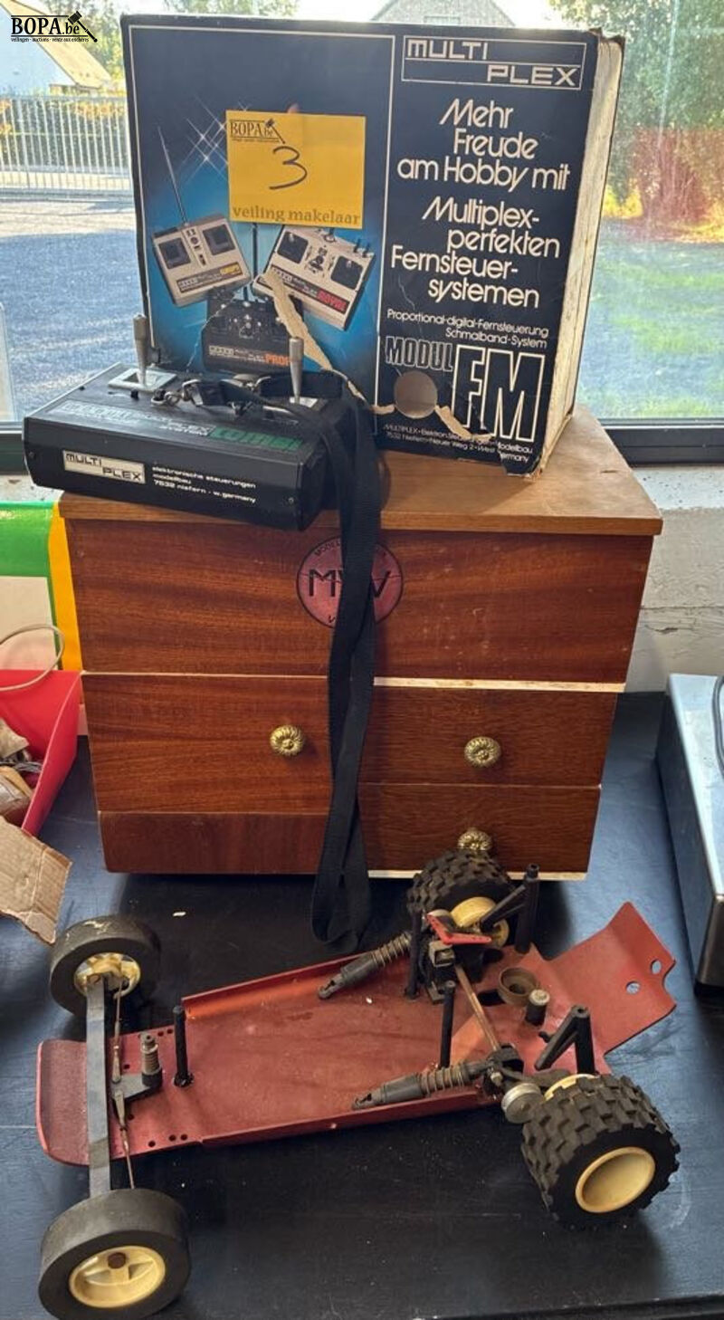 Vintage Graupner Taxi modelvliegtuig – foto 7 – kavel bij BOPA Auctions, Oekene