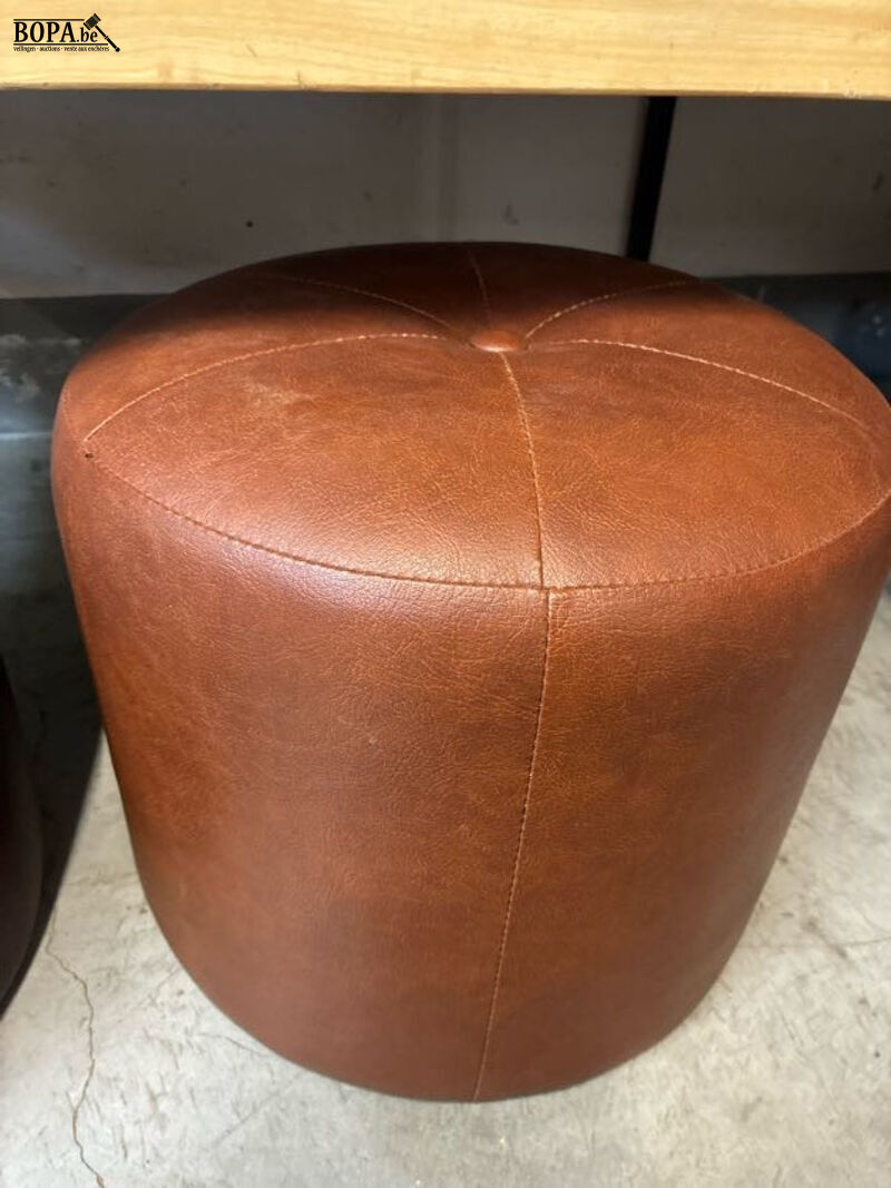 Poef - 2 stuks – foto 4 – kavel bij BOPA Auctions, Oekene