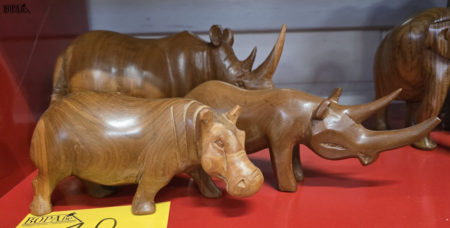 Houten dierenbeeldjes - 3 stuks – foto 2 – kavel bij BOPA Auctions, Oekene