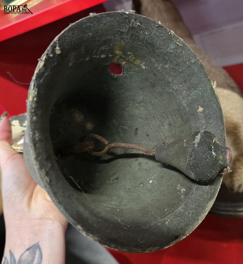 Metalen bel – foto 3 – kavel bij BOPA Auctions, Oekene