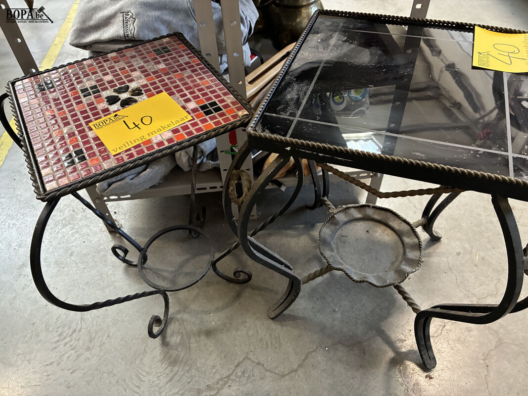 Vintage bijzettafeltjes - 2 stuks – foto 2 – kavel bij BOPA Auctions, Oekene