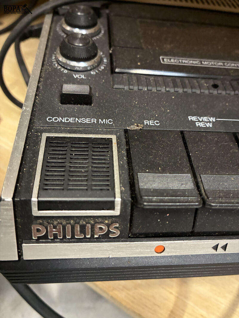 Philips cassettespeler met cassettes – foto 5 – kavel bij BOPA Auctions, Oekene