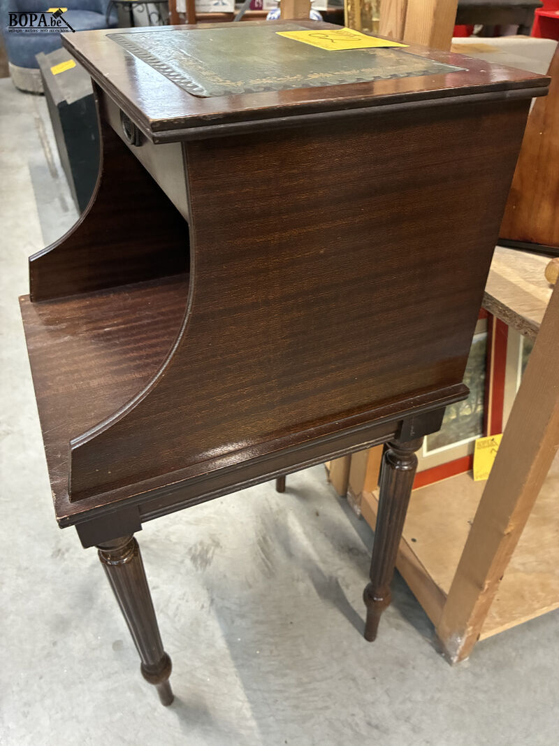 Klassieke houten bijzettafel – foto 4 – kavel bij BOPA Auctions, Oekene