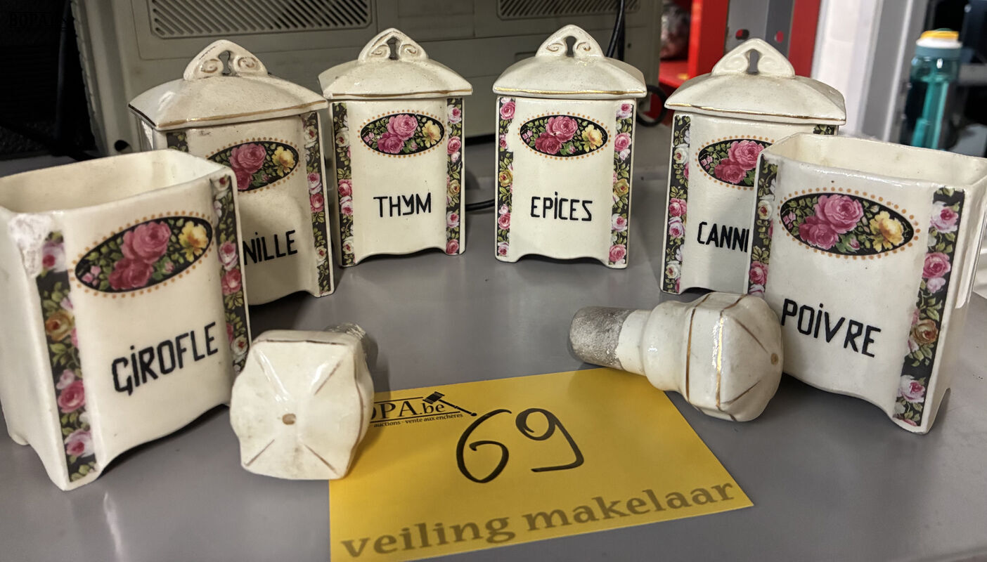 Vintage set witte keramieken kruidenpotjes – foto 2 – kavel bij BOPA Auctions, Oekene