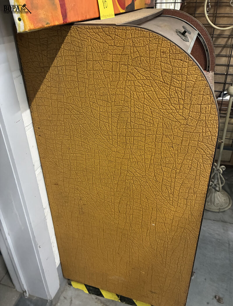 Vintage houten kast – foto 3 – kavel bij BOPA Auctions, Oekene