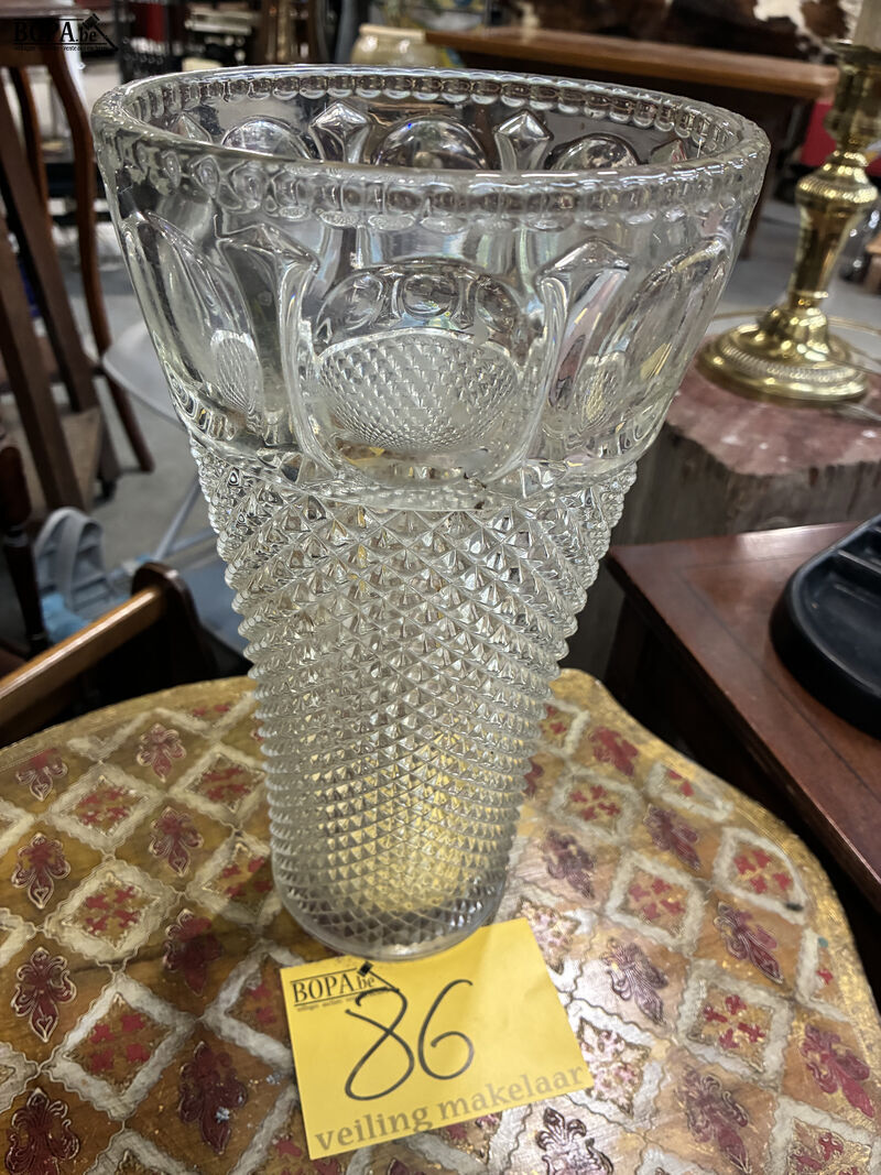 Geslepen kristallen vaas – foto 2 – kavel bij BOPA Auctions, Oekene