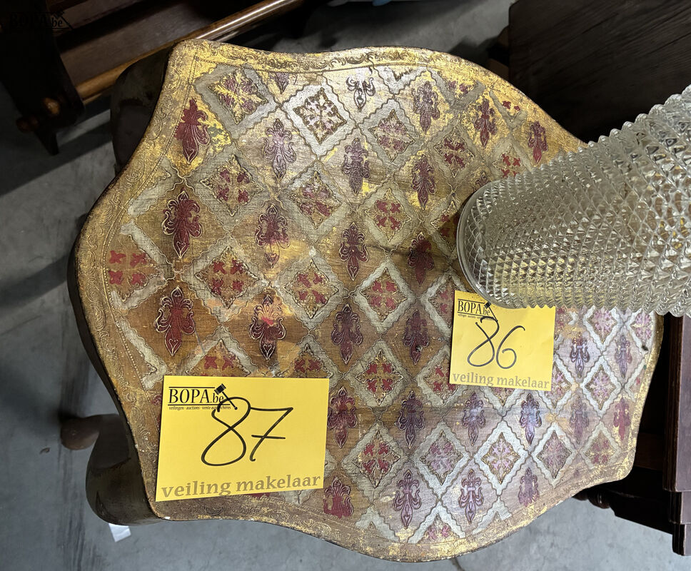Vintage Italiaanse Florentijnse houten bijzettafel – foto 3 – kavel bij BOPA Auctions, Oekene
