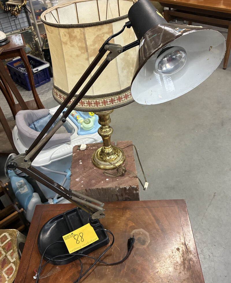 Verstelbare vintage bureaulamp – foto 2 – kavel bij BOPA Auctions, Oekene