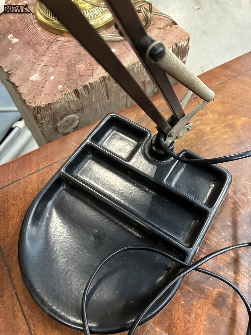Verstelbare vintage bureaulamp – foto 4 – kavel bij BOPA Auctions, Oekene
