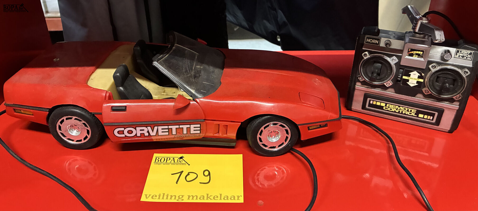 Vintage rode Chevrolet C4 radiografische bestuurbare auto – foto 2 – kavel bij BOPA Auctions, Oekene
