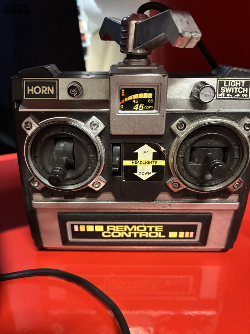 Vintage rode Chevrolet C4 radiografische bestuurbare auto – foto 3 – kavel bij BOPA Auctions, Oekene