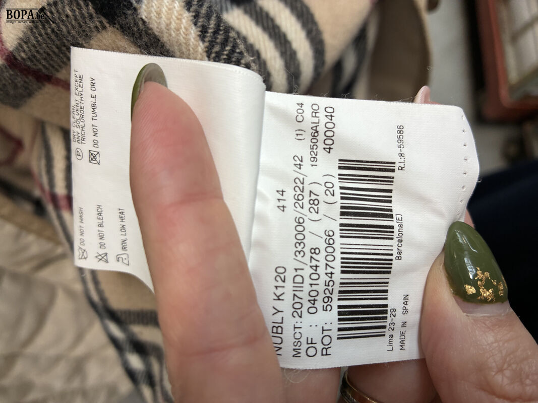 Vintage Burberry gewatteerde jack – foto 6 – kavel bij BOPA Auctions, Oekene