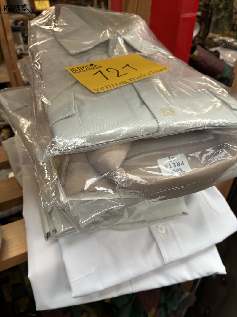 Lot legerhemden – foto 2 – kavel bij BOPA Auctions, Oekene