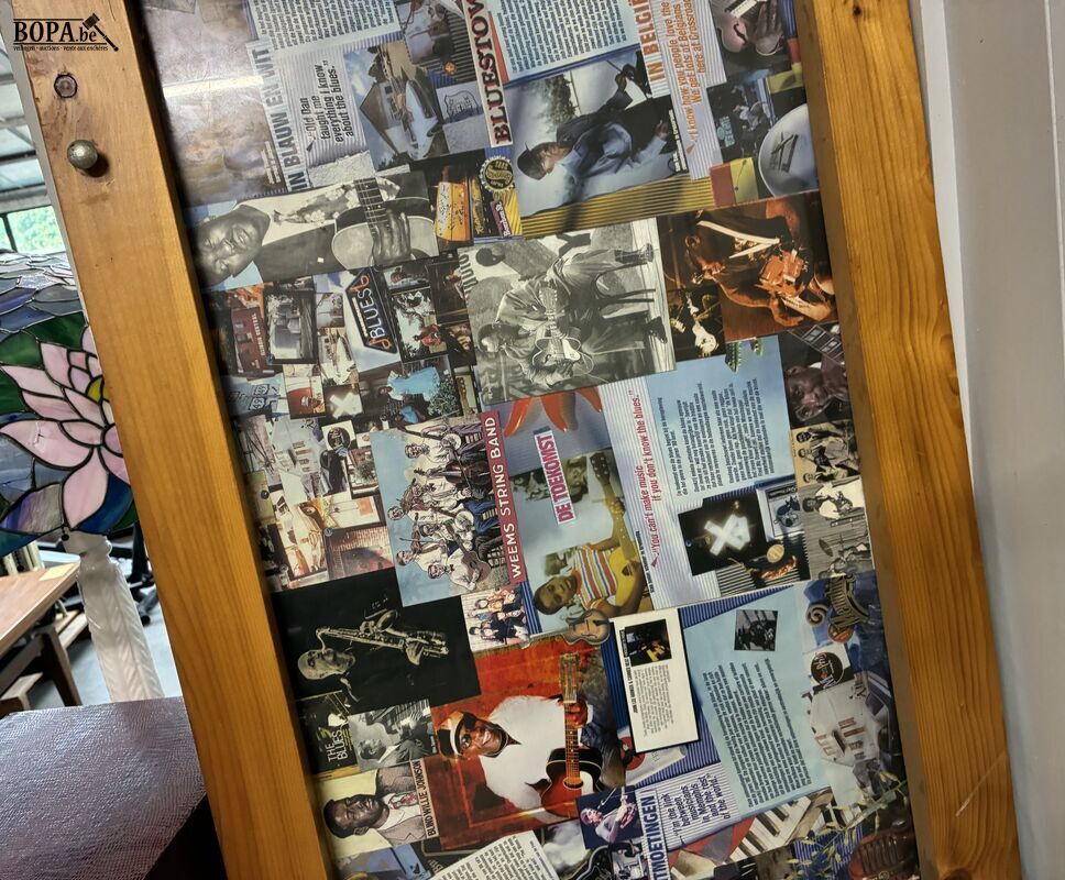 Grote houten wandlijst met collage blues/jazz – foto 5 – kavel bij BOPA Auctions, Oekene