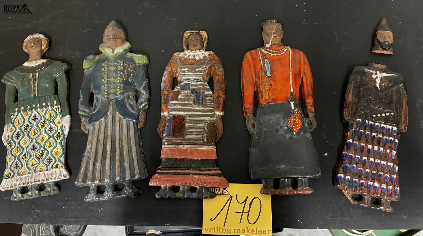 Keramieken reuzen - 5 stuks – foto 2 – kavel bij BOPA Auctions, Oekene