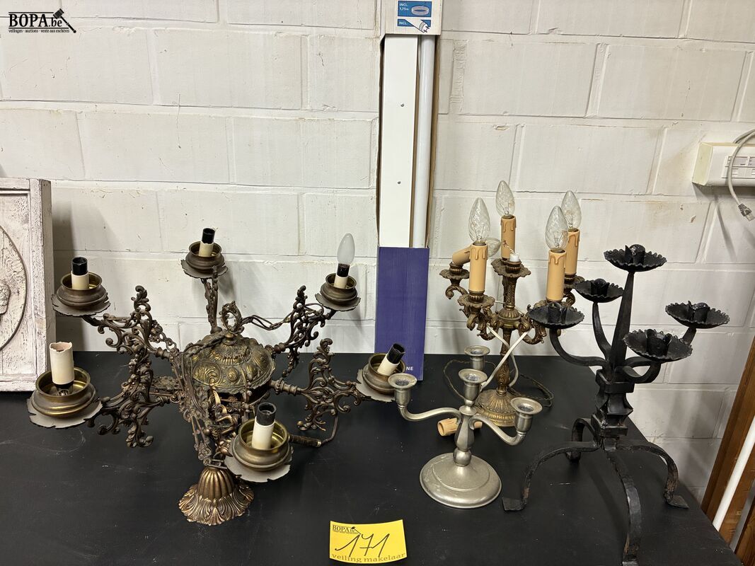 Lot luster en kandelaars + TL armatuur met lamp - 5 stuks – foto 2 – kavel bij BOPA Auctions, Oekene